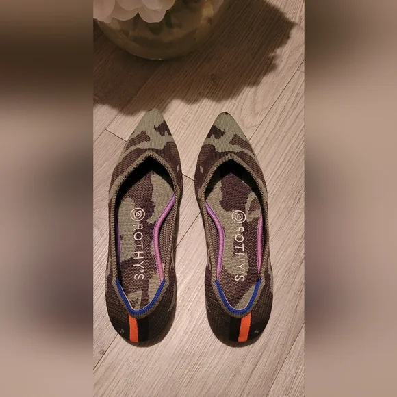 Rothy's The Point Olive Camo Flats, Purple & Pink Insoles, Women's US 6 EU 36 - Picture 4 of 16